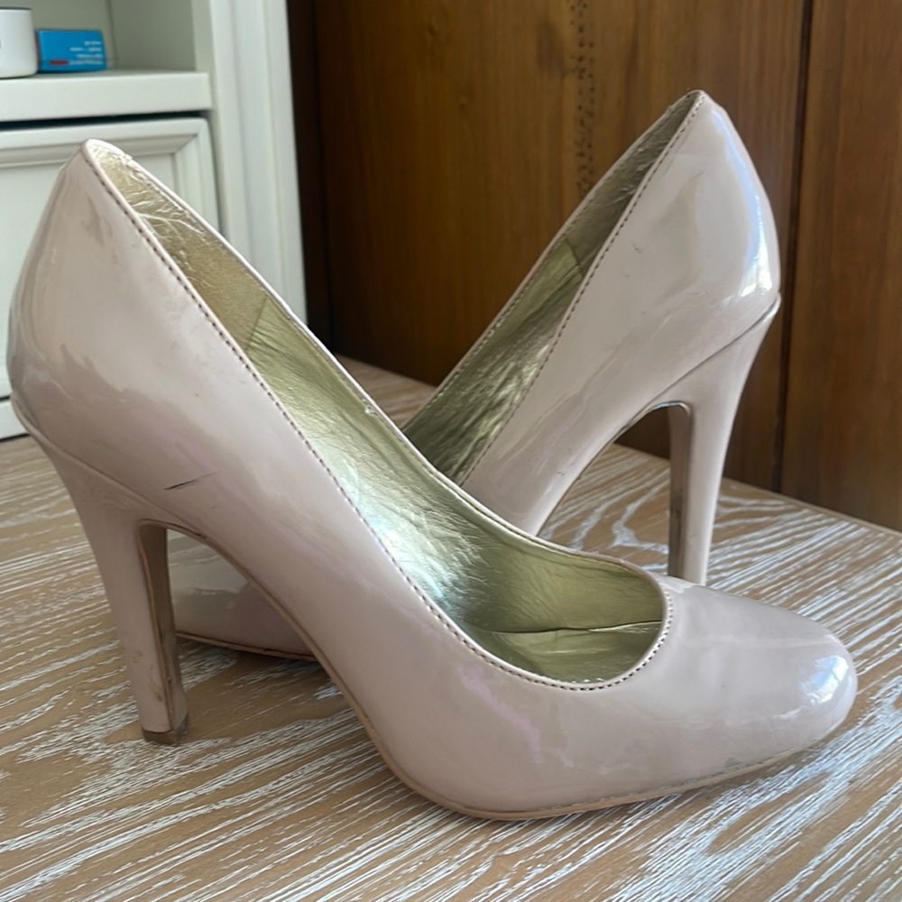 Jessica Simpson- 8 1/2 Heels